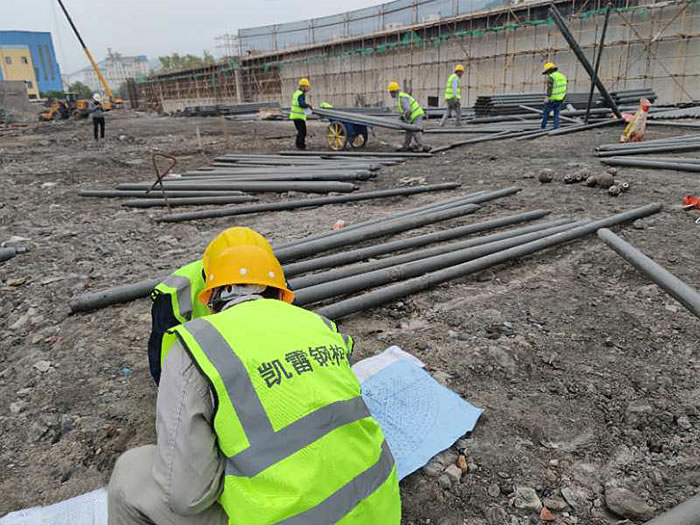 钦州螺栓球网架结构